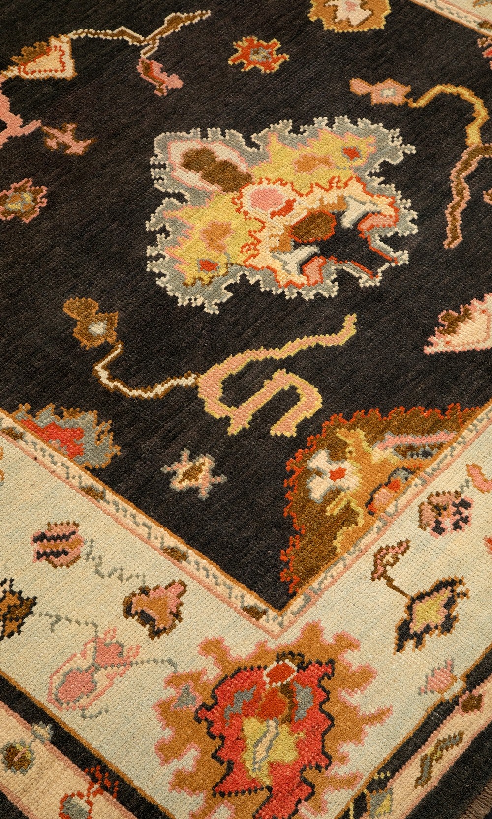 Sultanabad Black Rug 6 Sq.m Overall Flower Design 