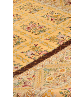 Handmade Fine Wool Cream Persian Rug Isfahan | 230×152 cm | Panel Design