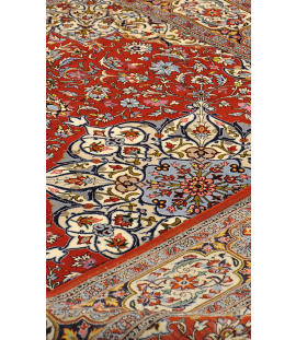 Handmade Rug in Super Fine Wool Isfahan | 214×130 cm | SHAAH ABBAASY(Palmette flower) 