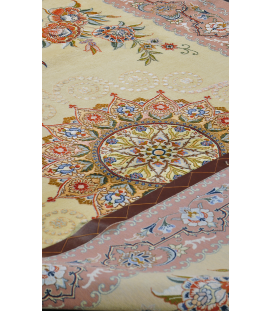 Handmade Rug in Super Fine Wool & Cream color Isfahan |204×129 cm| SHAAH ABBAASY(Palmette flower) 