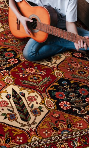 Handmade Wool colorful Persian Bakhtiari Rug | 207×131 cm | Articular Pattern