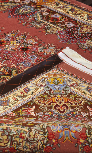 Handmade Rug in Super Fine Wool Qom (160×106 cm)