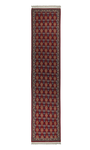 Isfahan Red Runner Rug: Luxury & Elegance for Hallways (420x90cm)