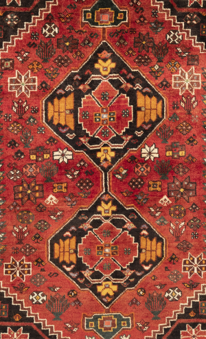 Handmade Rug in Wool Red Base color Fars | 158×120 cm | HENDESY(Geometrical)