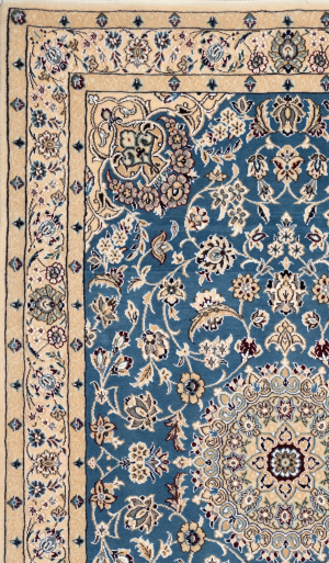 Handmade Rug in Wool & Blue color Nain Isfahan | 160 ×104 cm | SHAAH ABBAASY(Palmette flower) 