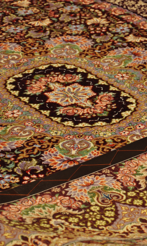 Handmade Finewool Brown Persian Rug Qom | 201×140 cm | Palmetto Flower Pattern
