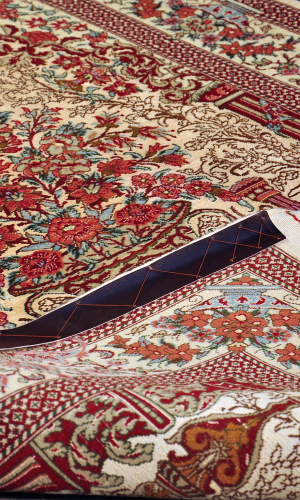 Handmade Rug In Silk Cream Color Qom (156×105 cm)