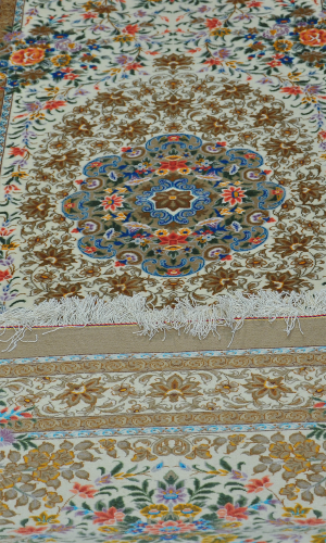 Handmade Runner Rug in Super Fine Wool & Cream Base color Qom | 296×95 cm | SHAAH ABBAASY(Palmette flower)