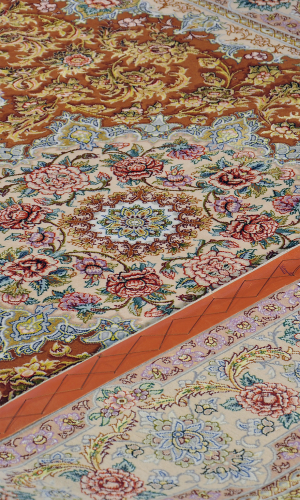 Handmade Rug In Super Fine Wool & Brown Color Isfahan (226×158 cm)