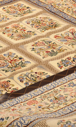 Handmade Rug in Super Fine Wool & Cream color Isfahan | 190×127 cm | GHAABY(Panel design)