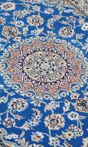 Handmade Rug In Wool & Blue color Naeen Isfahan (120 × 78 cm)